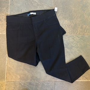 NWT Old Navy Rockstar Super Skinny Jeggings size 18 short Black